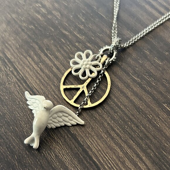 2000s Dove Peace Flower Necklace ASO Alex Russo - Picture 5 of 10